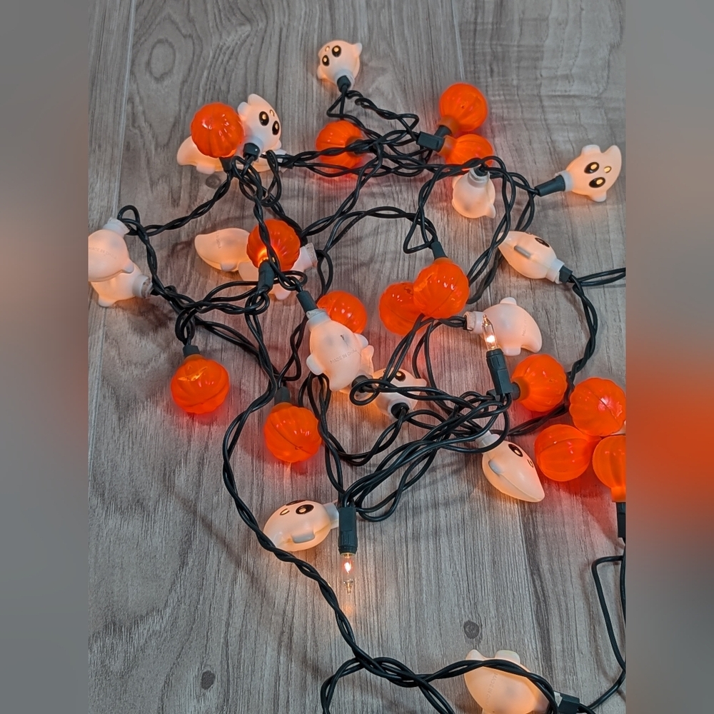 Vintage Miniature Blow Mold Halloween String Lights Ghosts & Pumpkins (20)
